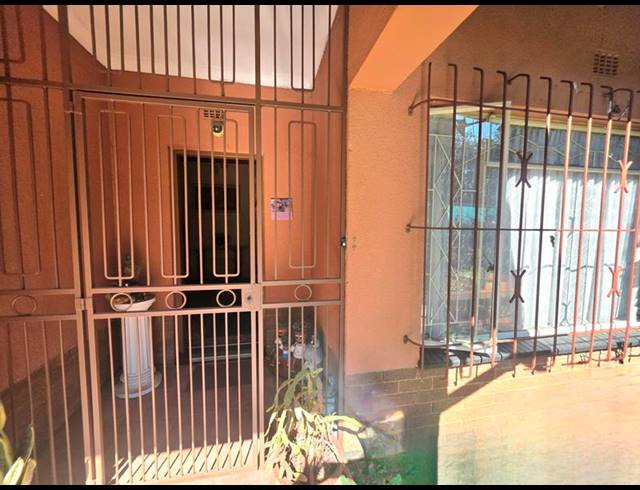 4 BEDROOM HOUSE FOR SALE IN ELSPARK